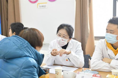 紅色醫療小分隊再出發 黨員專家進社區，守護居民健康